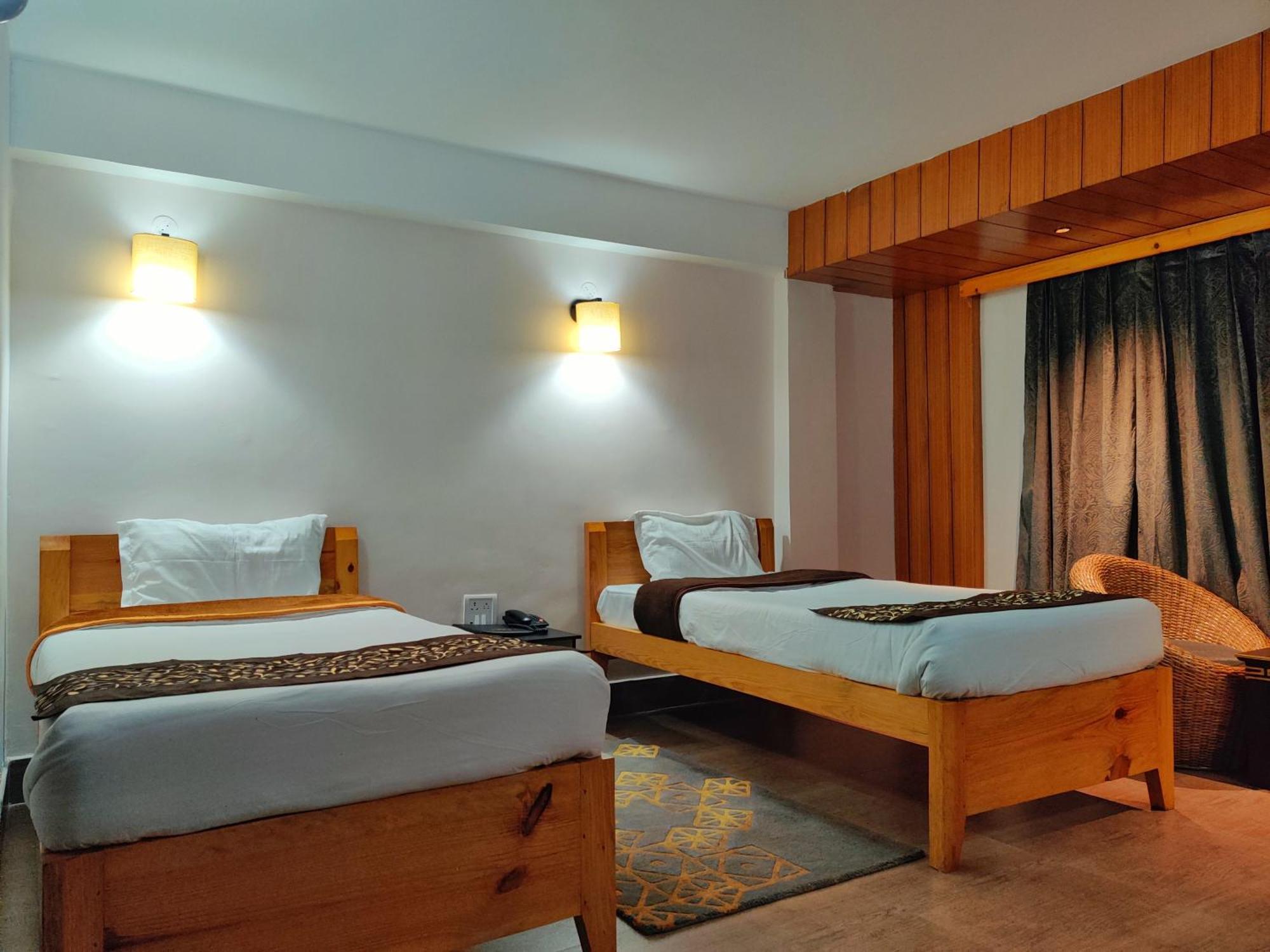 Hotel Vajra Tawang Exterior photo